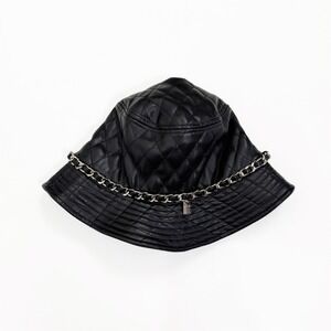 Madden NYC Hat Womens One Size Black Faux Leather Quilted Y2K Bucket Hat Retro